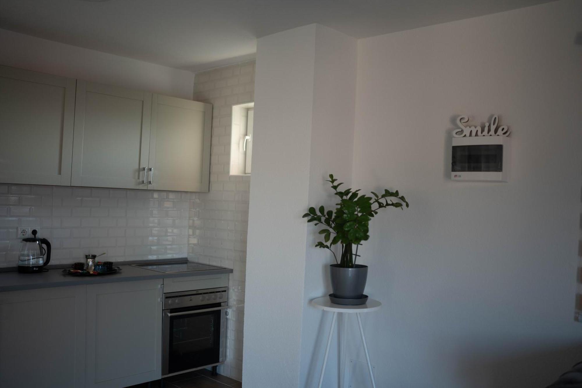 Apartmani Elegance Тузла Екстер'єр фото